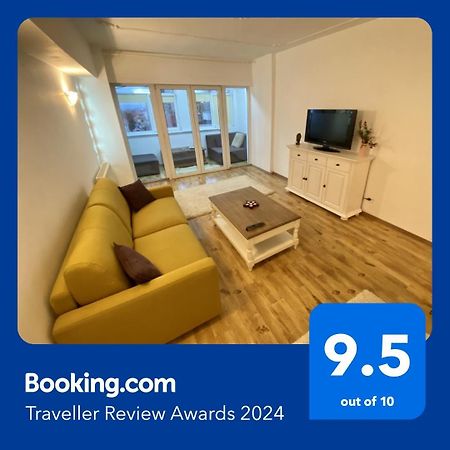 Downtown Apartment クラヨーヴァ エクステリア 写真